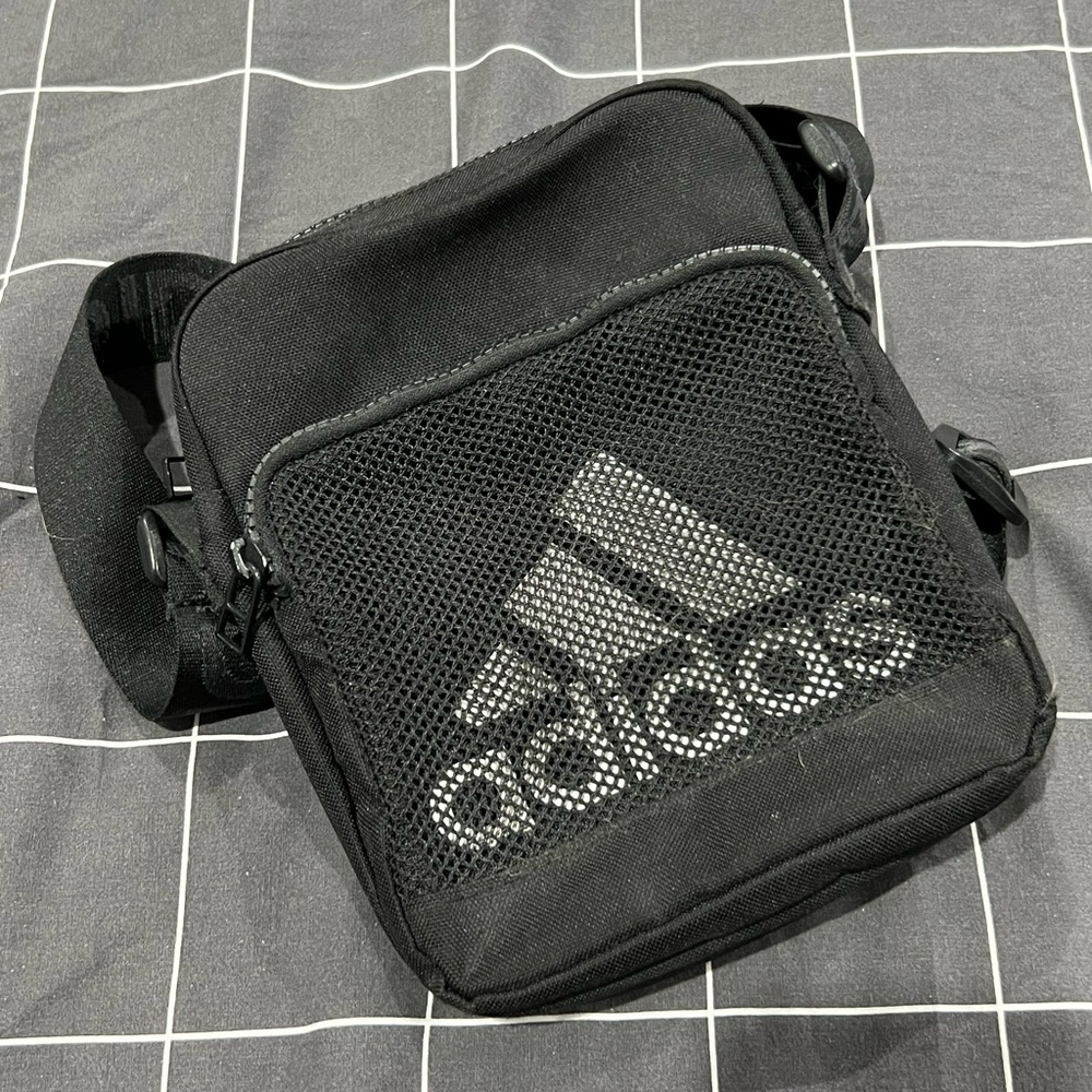 Adidas Amplifier Festival Crossbody Bag